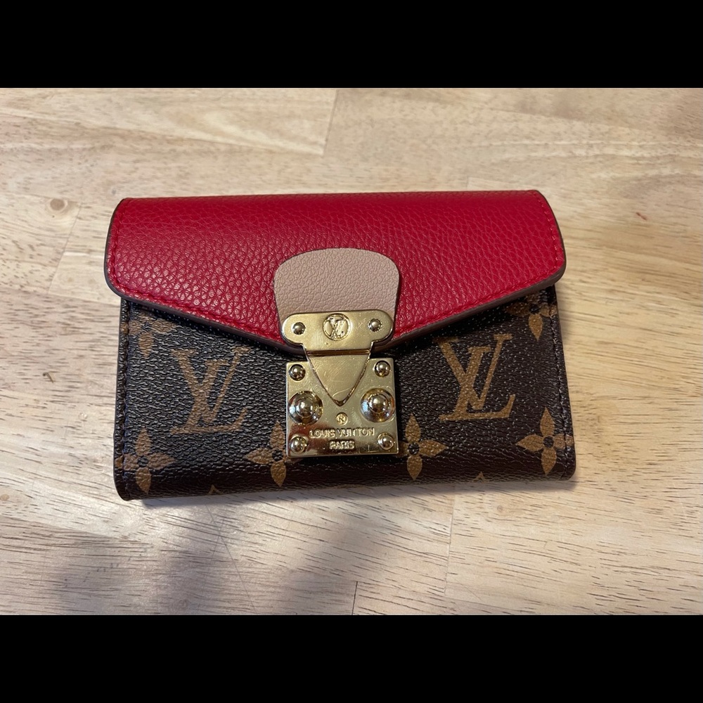 Compact wallet